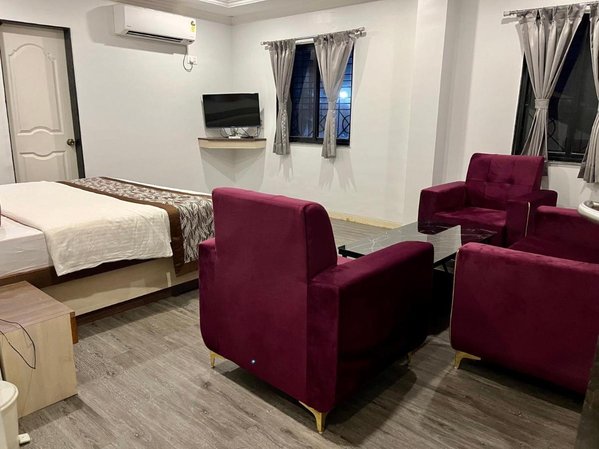Hotel Jeet Paradise Phaltan Exterior photo